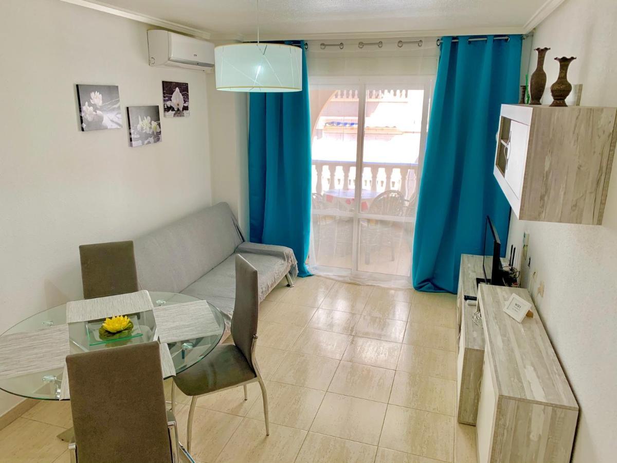 Apartamento Felix De La Fuente Torrevieja Luaran gambar