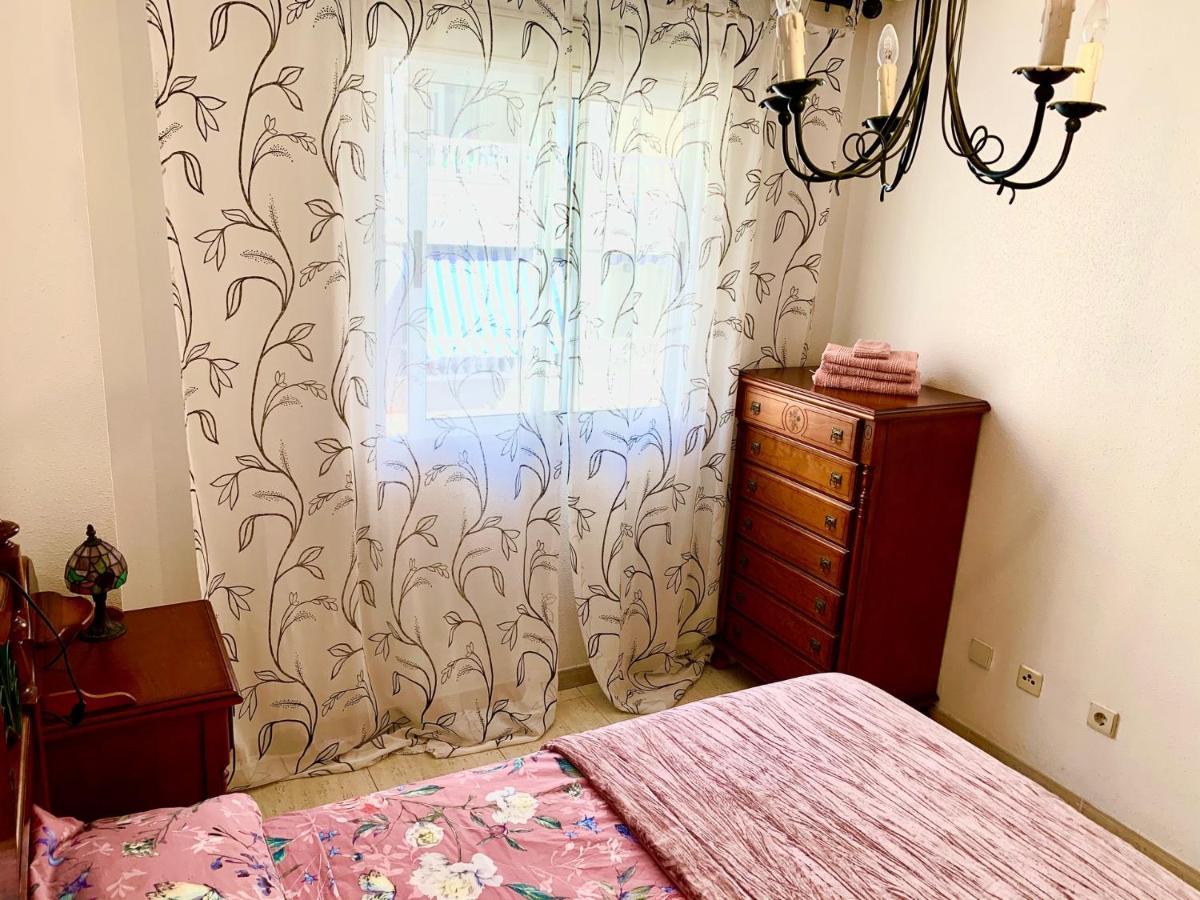 Apartamento Felix De La Fuente Torrevieja Luaran gambar