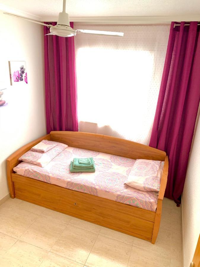 Apartamento Felix De La Fuente Torrevieja Luaran gambar